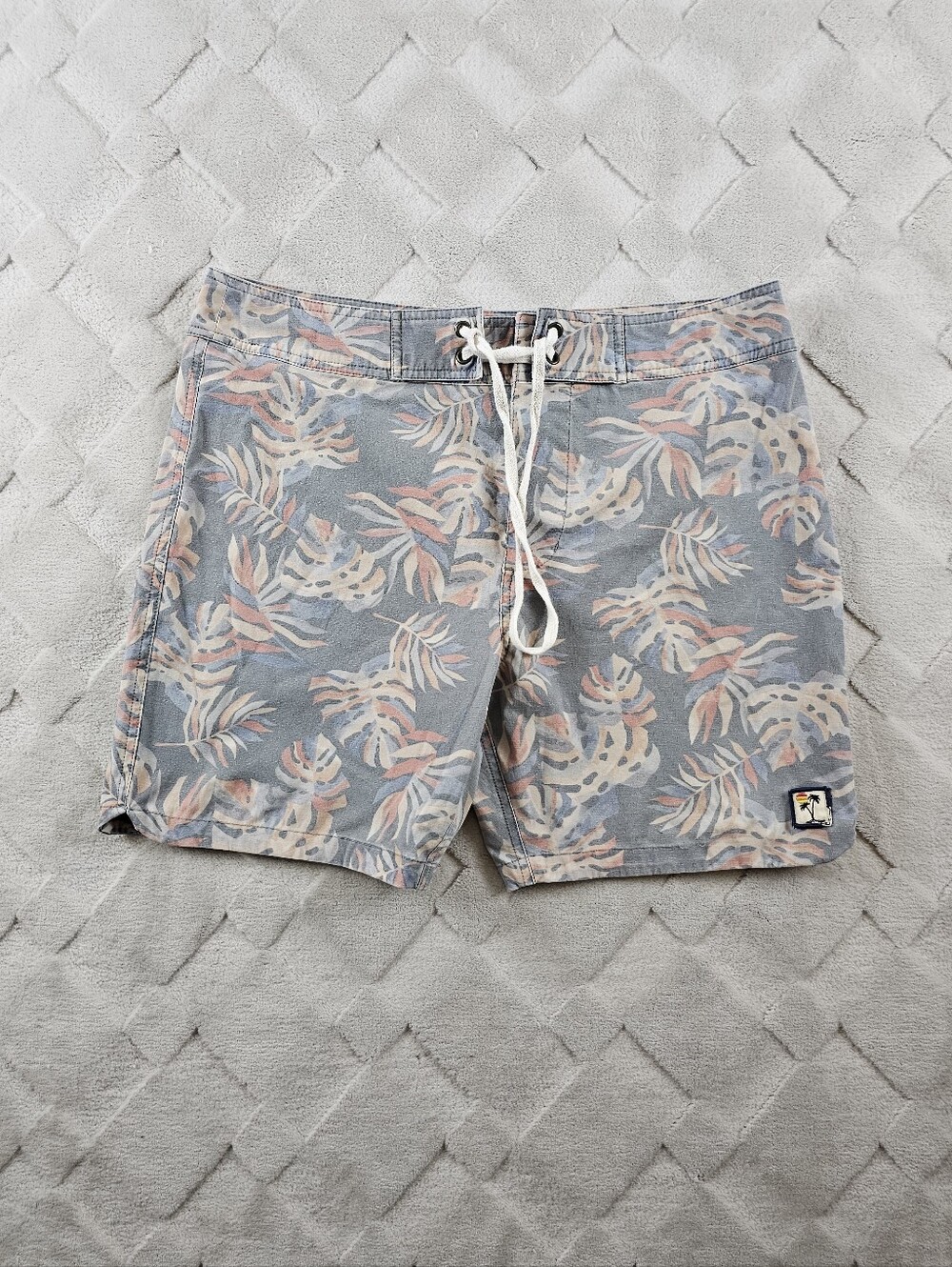 Marine Layer Floral Swim Trunks Mens 32 Hybrid Board Beach Surf Summer Casual